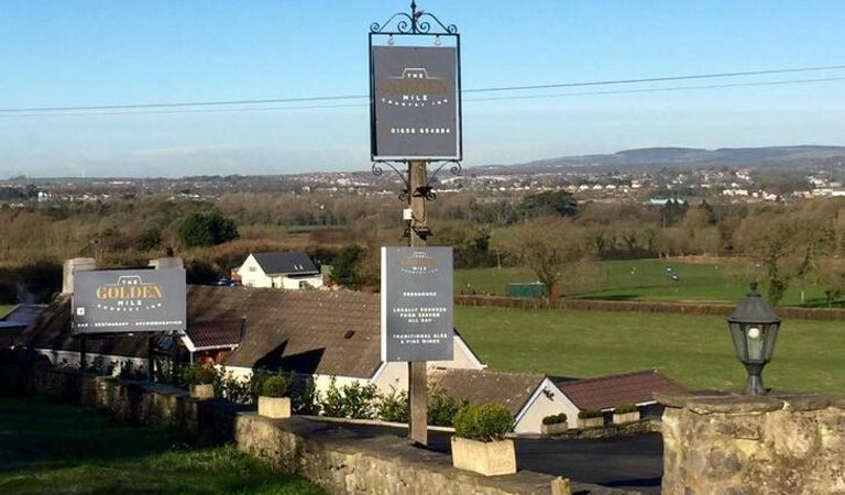 Bridgend Hotel Golden Mile