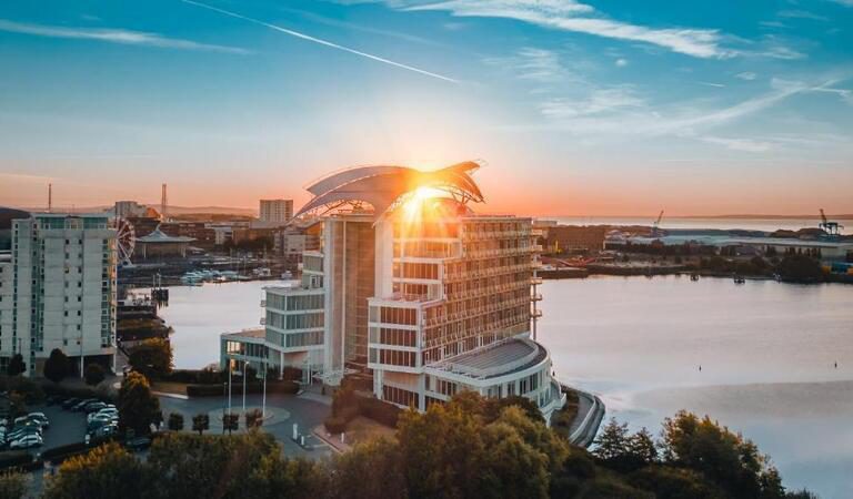 Cardiff Hotel Voco St Davids