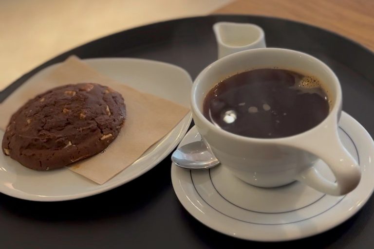 Abergavenny, Coffee & Cake